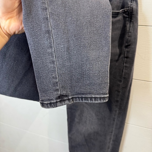 American Eagle Curvy Mom Jean Black Straight Leg Jeans Size 2 - Picture 6 of 12